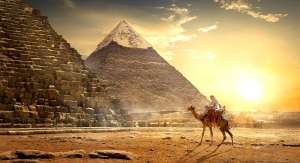 Who Built the Egyptian Pyramids